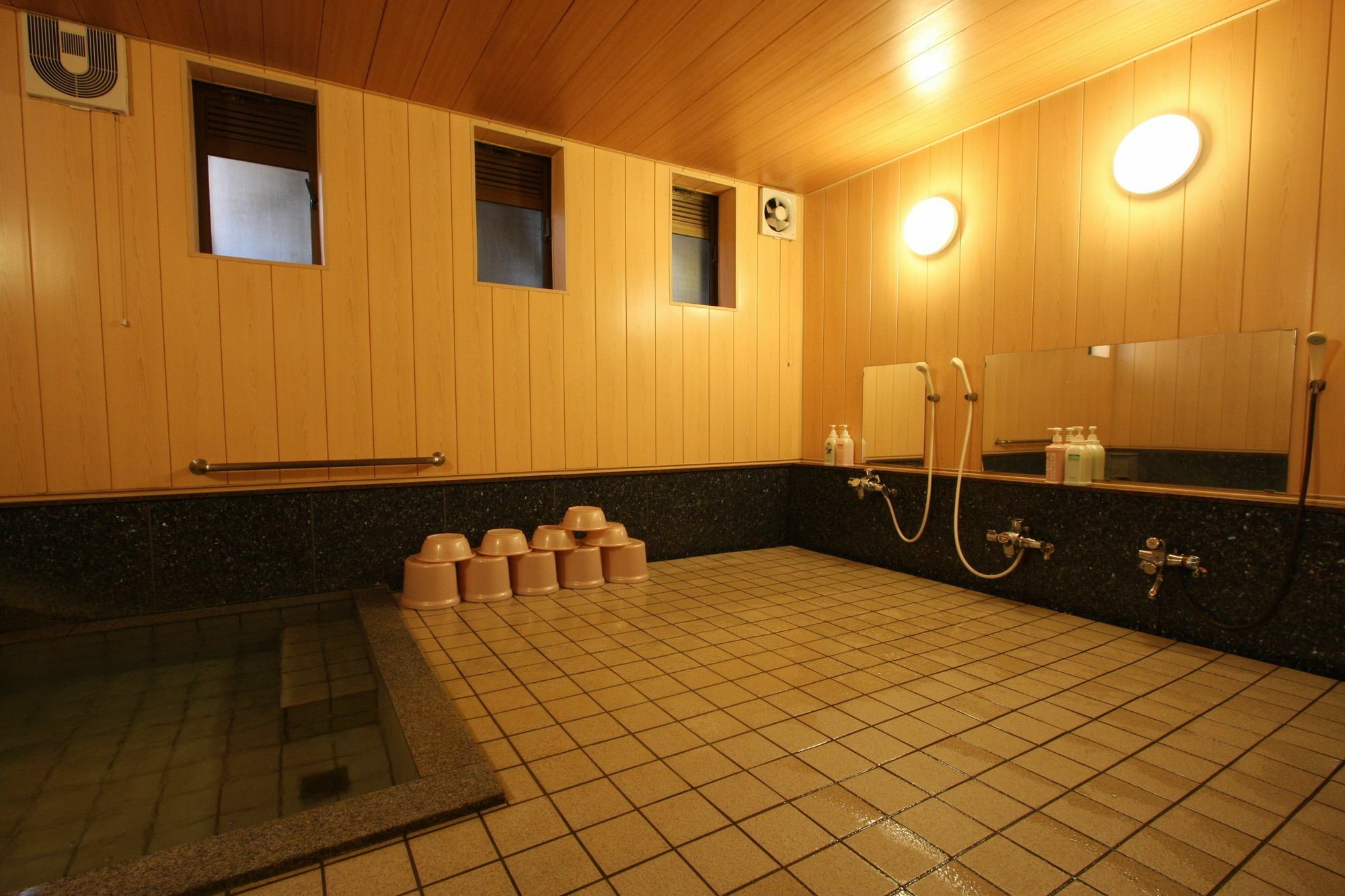 Kawahiro Ryokan Nozawaonsen